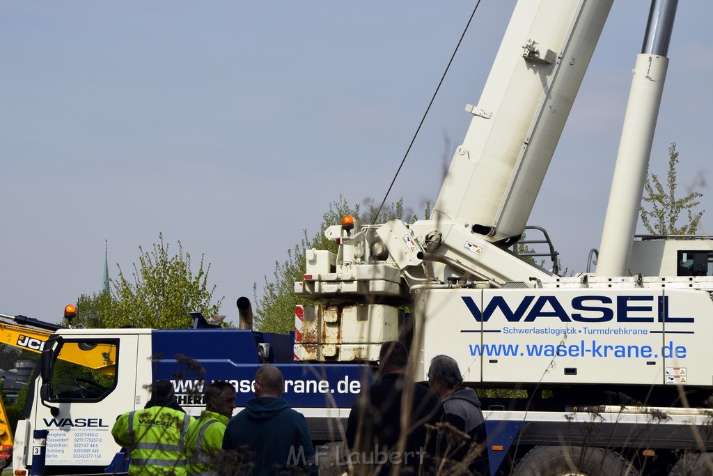 Schwerer VU LKW Zug Bergheim Kenten Koelnerstr P439.JPG - Miklos Laubert